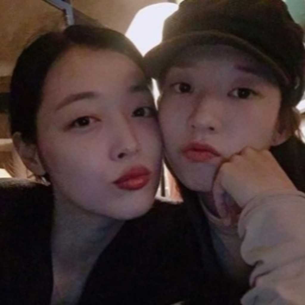 キム・ソナ、親友ソルリさんと彼女の愛猫への思い明かす「今では私の娘であり私の光」