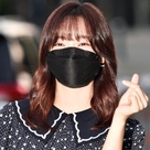 【PHOTO】元gugudan キム・セジョン、ラジオ出演のため放送局へ…明るい笑顔