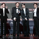 【PHOTO】BTS（防弾少年団）「2020 THE FACT MUSIC AWARDS」レッドカーペットに登場