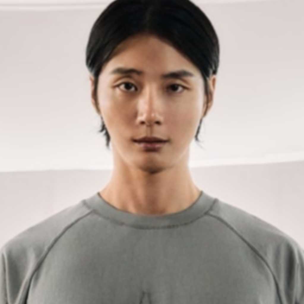 ユン・シユン、モダンな魅力全開の画報公開!実験的な感性で魅了