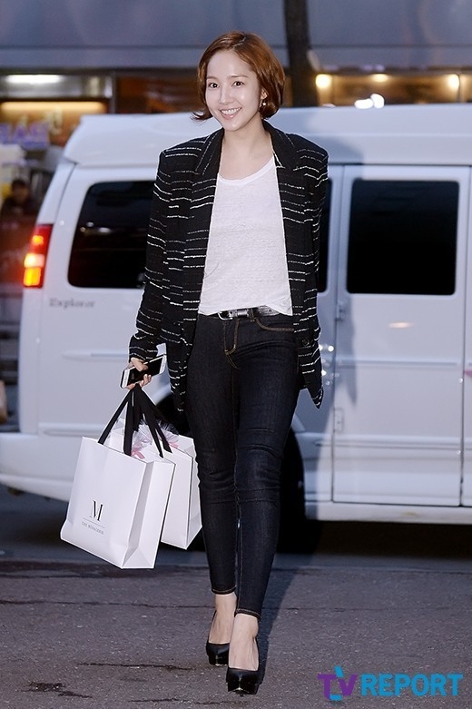 Photo パク ミニョン ユ ジテら ヒーラー 打ち上げパーティーに出席 Kstyle