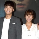 【PHOTO】キム・ジヌ&イ・ヨンドゥ、映画「Biting Fly」マスコミ向け試写会に出席