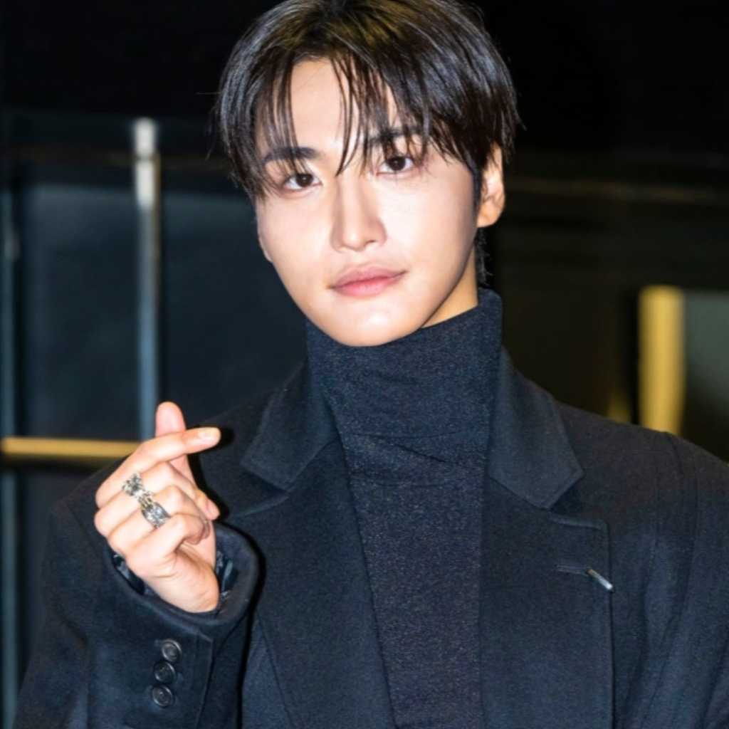 【PHOTO】ATEEZのSEONGHWA＆チェ・ヒジン、ブランド「SONGZIO」のイベントに出席