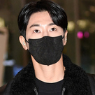 【PHOTO】東方神起、海外スケジュールのためフィリピンへ出国…シンプルなファッションで登場(動画あり)