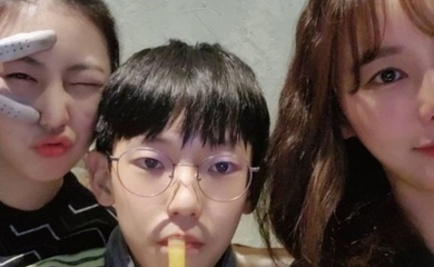 パク・ヨンス、元夫ソン・ジョングクと旧正月連休に家族団らん「今に満足している」（動画あり）