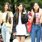【PHOTO】NewJeans、IZ*ONE出身チェ・イェナ、STAYCら「ミュージックバンク」収録のため放送局へ