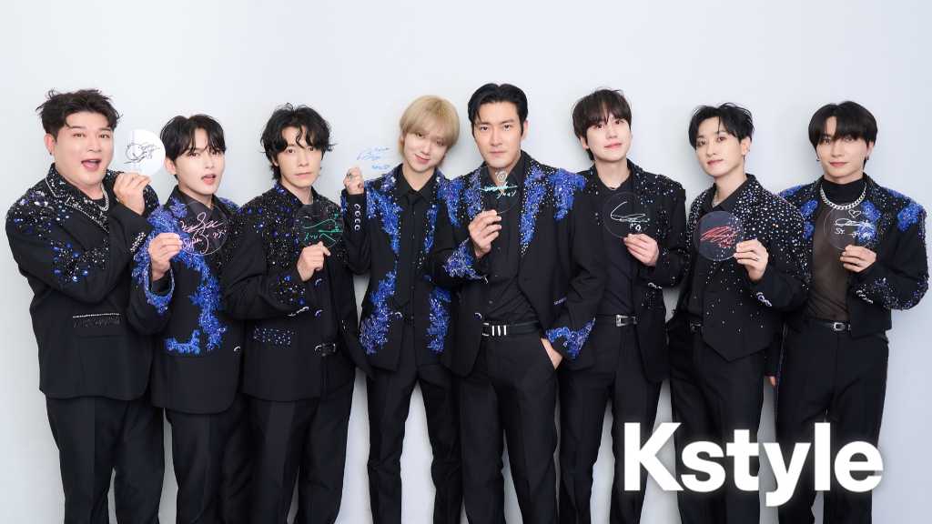 【プレゼント】Kstyle PARTY出演！SUPER JUNIOR直筆「ゼロ距離カメラ」サインパネルを各1名様に