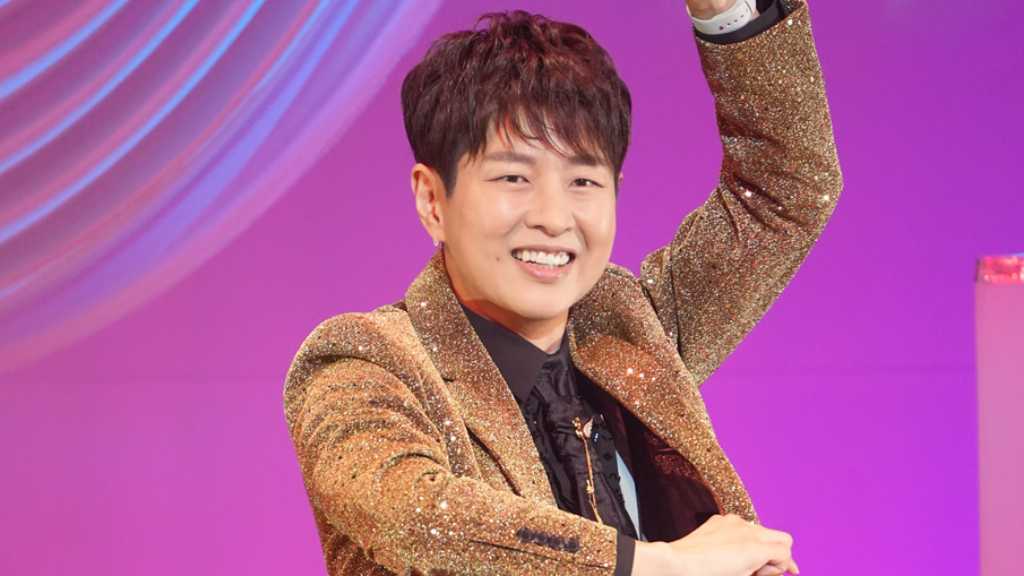 演歌歌手パク・ジュニョン、自身プロデュースの公演が大好評「紅白出場を目指してこれからも頑張る」