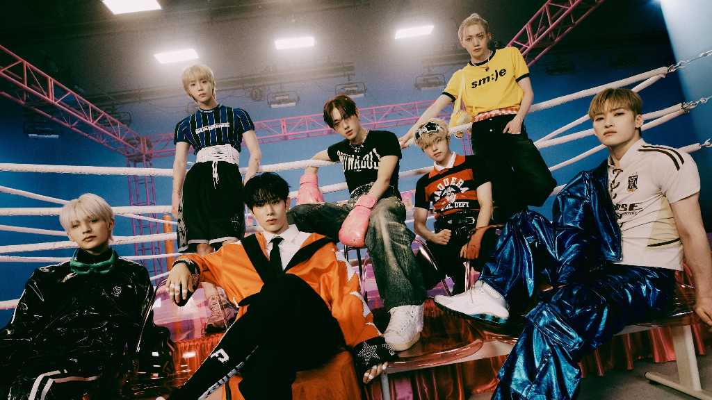 ALL(H)OURS、4thミニアルバム「VCF」READYバージョンのコンセプトフォト公開