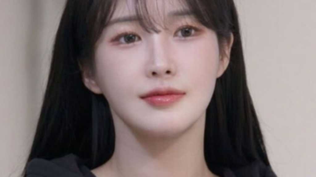 女性恋愛リアリティ出演リウォン、異性愛者の疑惑を否定も…SNSで謝罪「不適切な配信や男性との交際は事実」