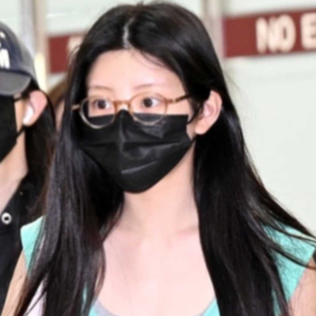 【PHOTO】ILLIT、日本でのスケジュールを終えて韓国に到着（動画あり）