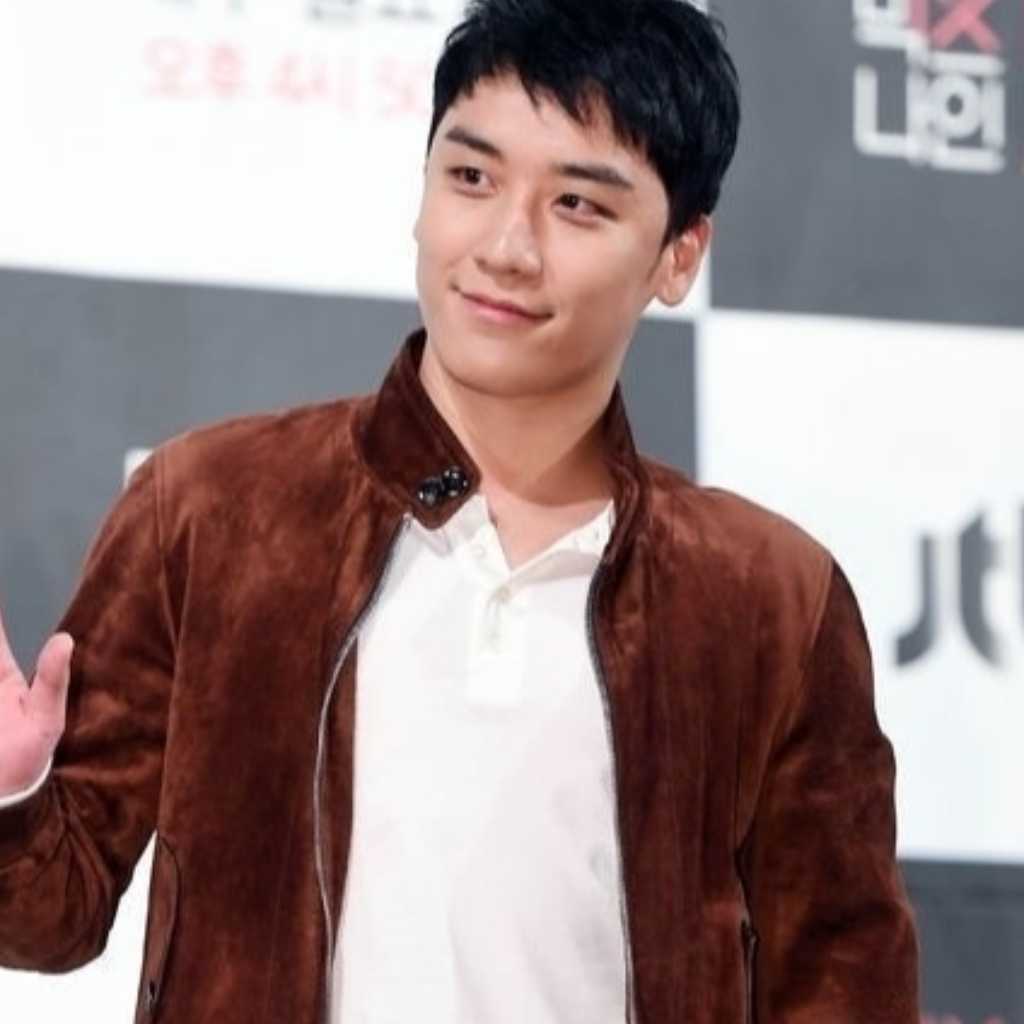 元BIGBANGのV․I、海外での活動や様々な噂を自ら否定「韓国を離れるのも事実ではない」