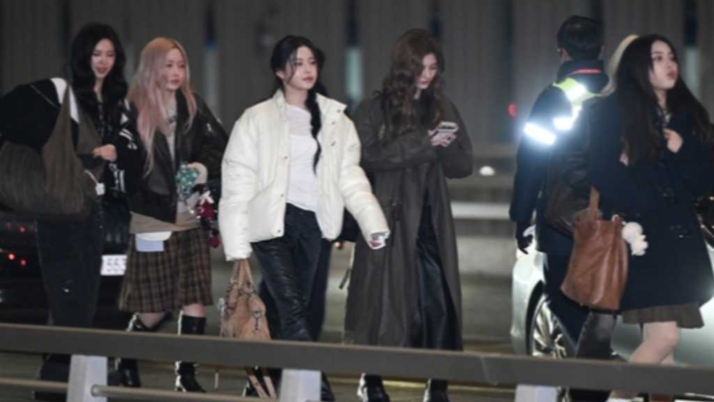 【PHOTO】NMIXX、海外スケジュールのため出国（動画あり）