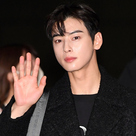 【PHOTO】ASTRO チャウヌ＆EXO セフン、ファッションショーに参加するためエジプトへ出国（動画あり）