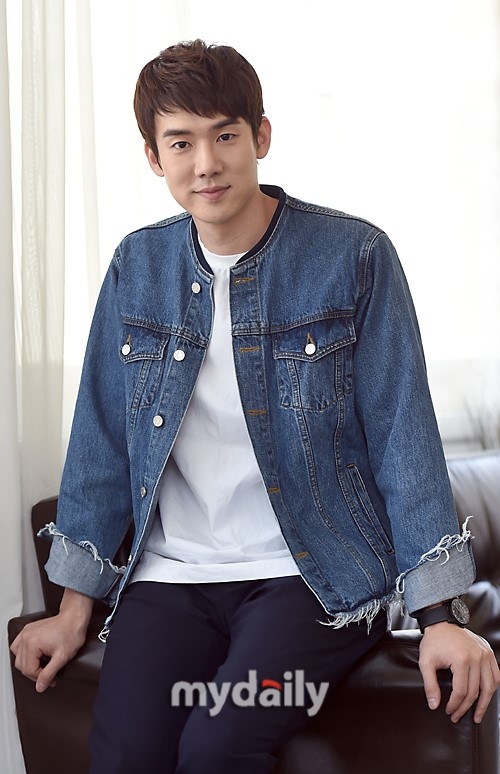 愛を歌う花 ユ ヨンソクが語るユヌ 悪い男だとは思わない Kstyle