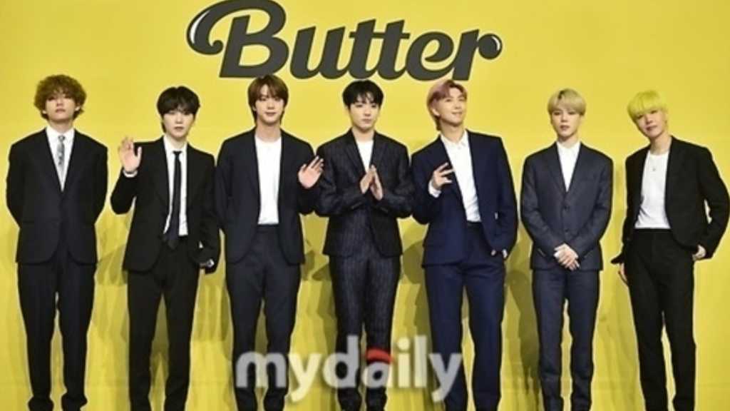 BTS、メキシコ公演がわずか30分で完売…大統領から異例の要請「もっと頻繁に来させてほしい」