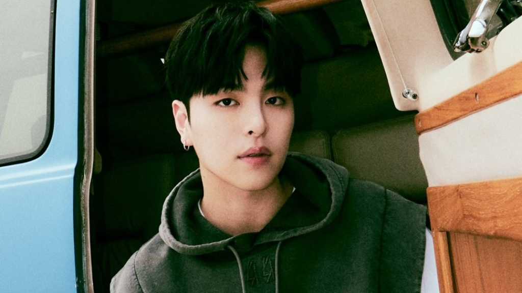 iKON ジュネ、本日(8/11)入隊…ライブ配信でファンにメッセージ「健康に気をつけて行ってきます」