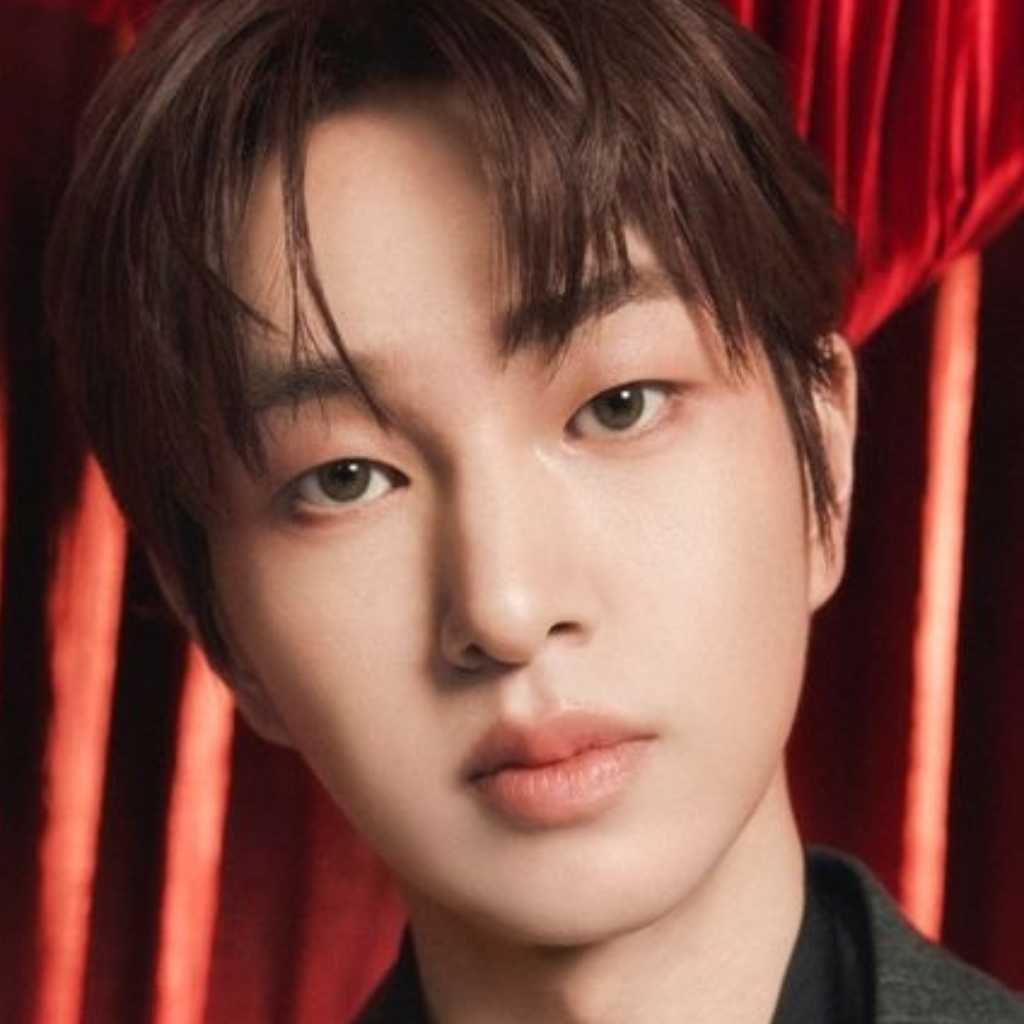 SHINee オンユ、5thミニアルバム「TOUGH LOVE」コンセプトフォトを公開