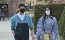 UKISS出身イライ、元妻チ・ヨンスと同居し仕事にも復帰…甘いスキンシップで復縁の兆し？
