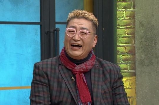 俳優ユ トゥン 結婚からわずか2年半 33歳年下で8人目の妻と離婚 Kstyle