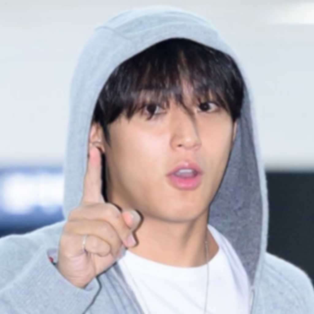 【PHOTO】SEVENTEEN ミンギュ、海外スケジュールのため出国