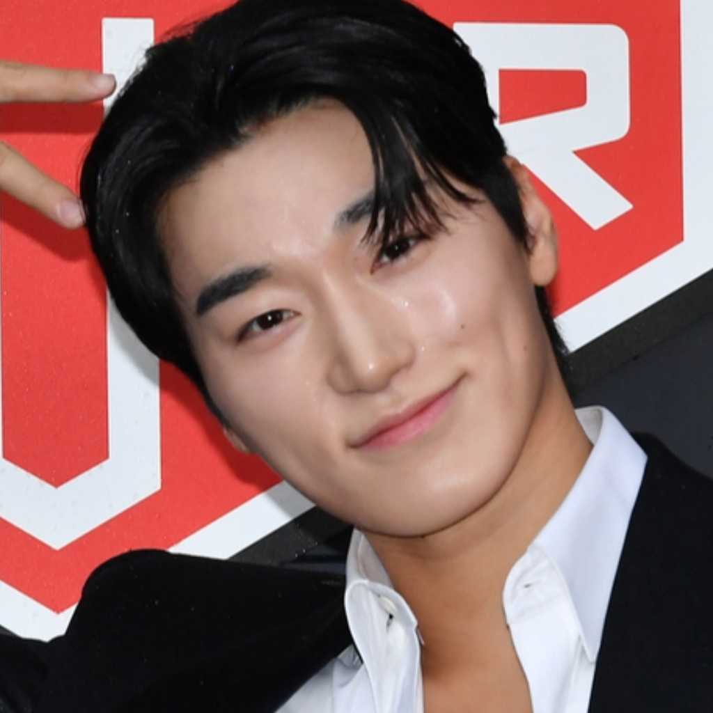 【PHOTO】ATEEZのSAN、パク・ヒョンシクら、ブランド「タグ・ホイヤー」のイベントに出席