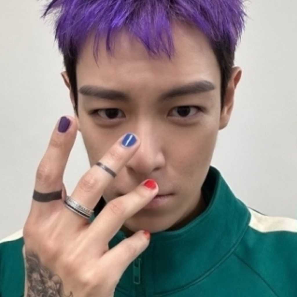 BIGBANG出身T․O․P、強烈なカリスマ性に反響！「イカゲーム2」のビハインド写真公開