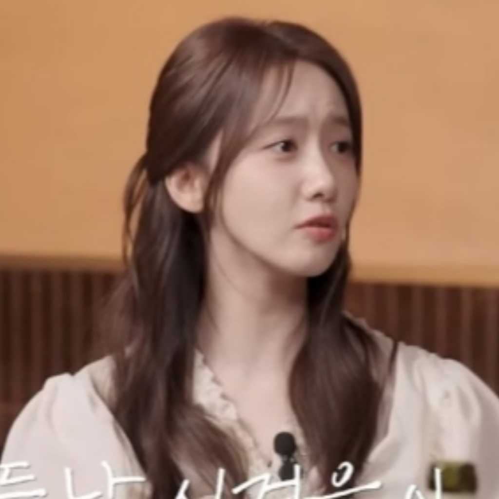 少女時代 ユナ、休暇中に一人で旅行も「誰も私のことを気にしていなかった」（動画あり）