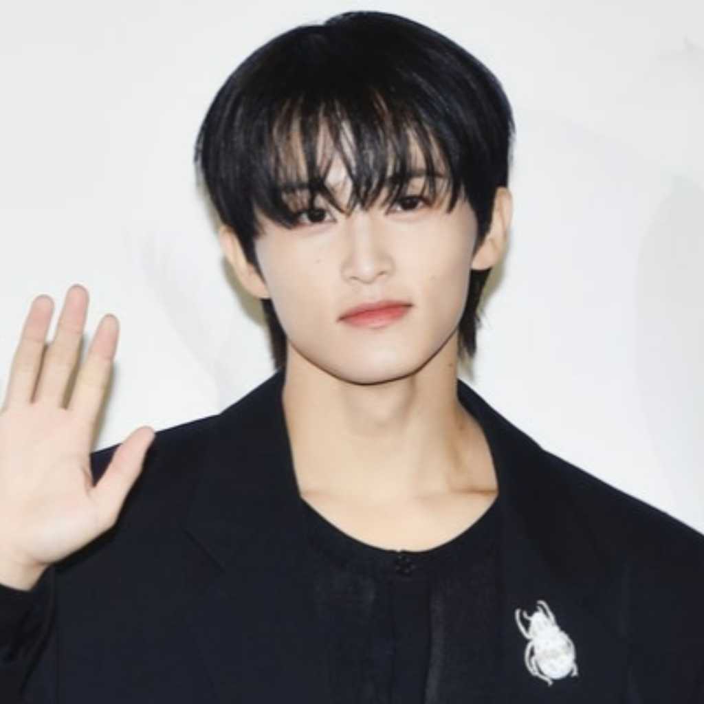 NCT マークの脱退発表うけ…メンバーたちが心境告白「これからの人生を遠くから応援したい」