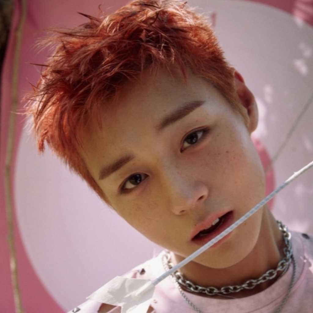 Wanna One出身パク・ジフン、1stシングル「RE:FLECT」新たなコンセプトフォトを公開