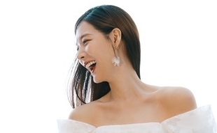 元HELLOVENUS アリス、一般男性と本日(10/21)結婚!