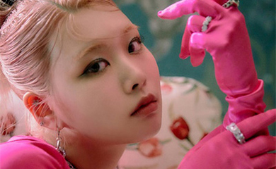 PURPLE KISS スアン、1stシングル「Twenty」予告イメージを公開…ギャップのある魅力