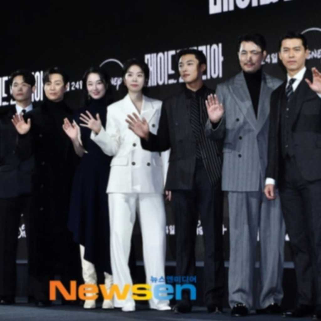 【PHOTO】ヒョンビン＆チョン・ウソン＆ウ・ドファンら、Disney+シリーズ「メイド・イン・コリア」制作発表会に出席