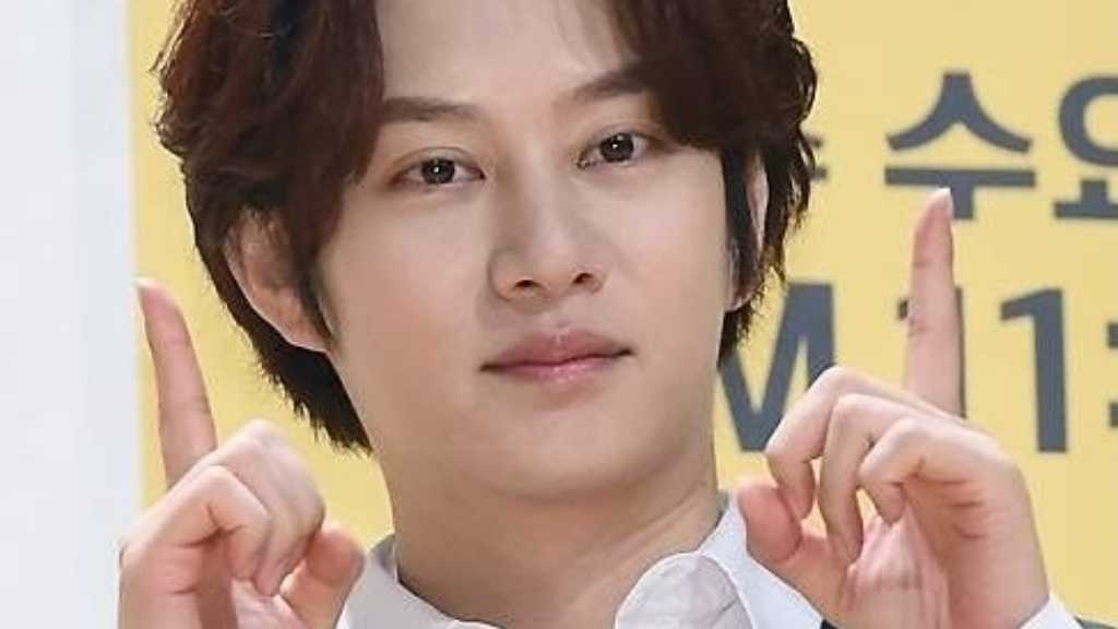 SUPER JUNIOR ヒチョル、デビュー20周年を記念して約1000万円を寄付