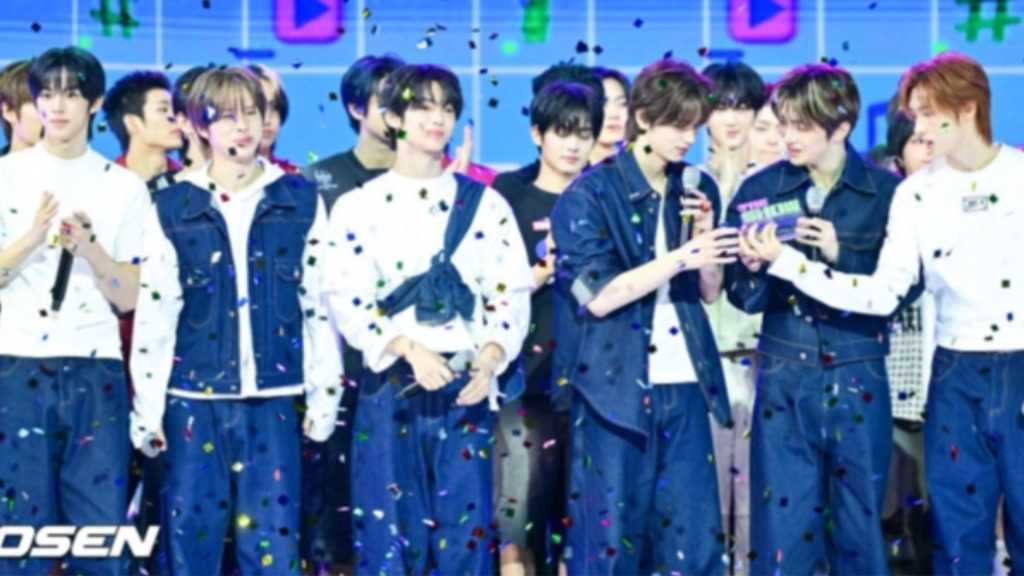 【PHOTO】TWS、4/29放送の「THE SHOW」で1位を獲得！