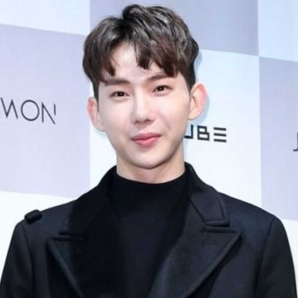 2AM チョグォン、旅客機事故の被害支援のため約100万円を寄付