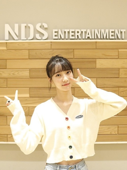 Oh My Girl ビニ ウェブドラマ 幽霊と暮らす に出演 幽霊の正体を追うbjを演じる Kstyle