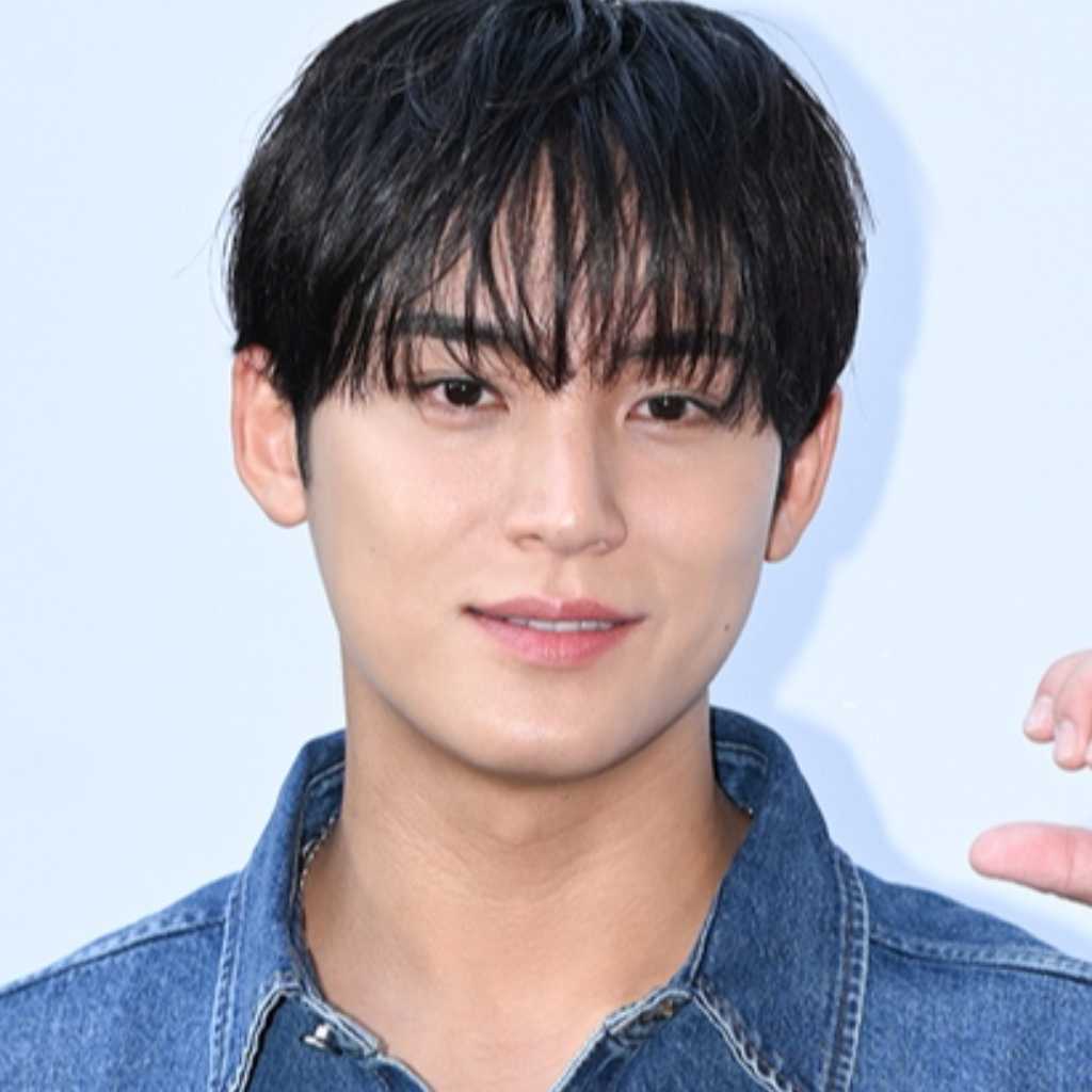【PHOTO】SEVENTEEN ミンギュ＆TXT ヨンジュンら「Calvin Klein」のイベントに出席