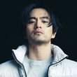 イ・ジヌク、カリスマ性を溢れるグラビアの未公開カットを公開…圧倒的なビジュアルをアピール