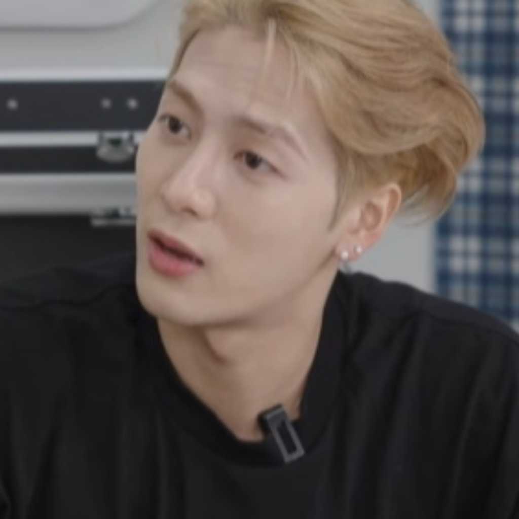 GOT7 ジャクソン、練習生時代の恋愛を暴露「どうして恋を許可してくれないの」（動画あり）