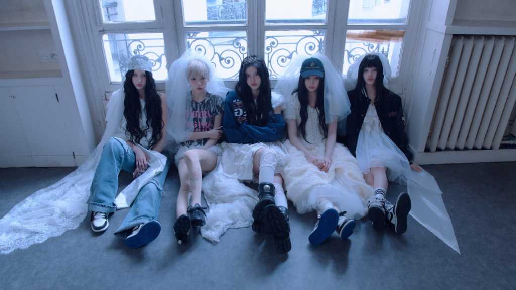 ILLIT、日本公演で新曲「I Got Your Back」のリリースをサプライズ発表“最高の夏にしよう”
