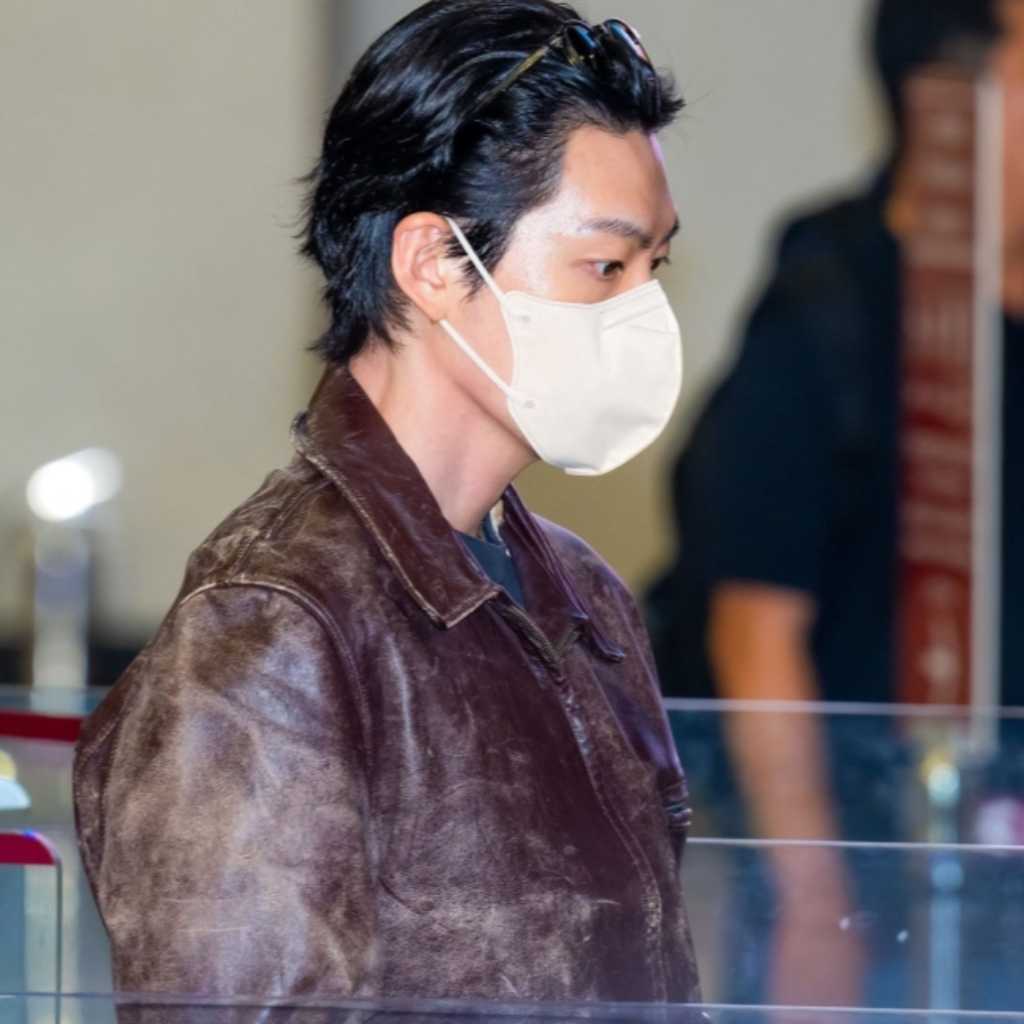 【PHOTO】キム・ウビン、スケジュールのため日本へ出国