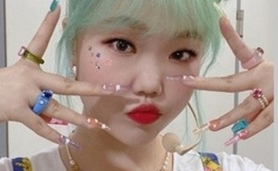 Akmu イ スヒョン ダイエットにうんざり ファンからの質問に素直な回答 あっという間に5 10キロ増える 永遠の宿題 Kstyle