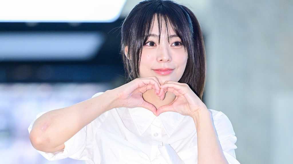 QWER シヨン、ペンライト類似問題の影響か…悪質コメントに苦言「人格否定は許されない」