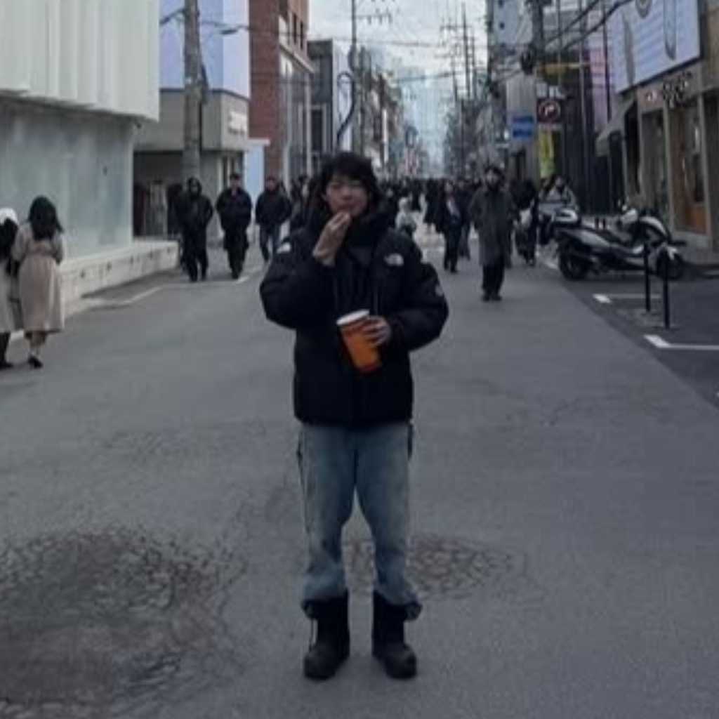 笠松将、変装なしでソウルの街中に！韓国語でのユーモアあふれる投稿が話題