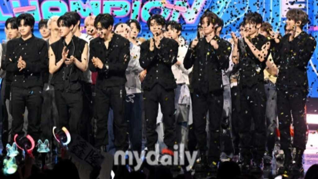 【PHOTO】ALPHA DRIVE ONE、9/2放送の「SHOW CHAMPION」で1位を獲得