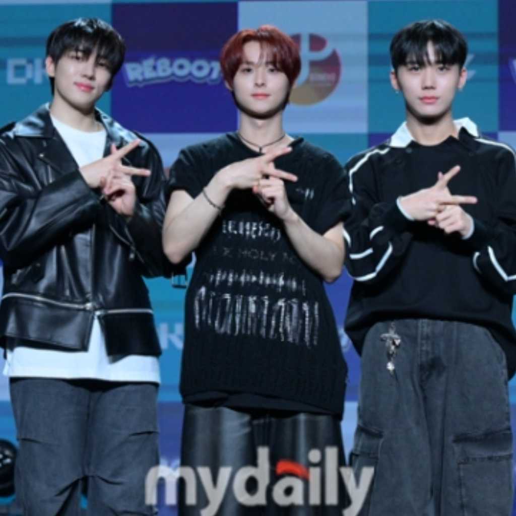 DKZ、3rdミニアルバム「TASTY」を10月31日にリリース決定!カミングスーンイメージが公開