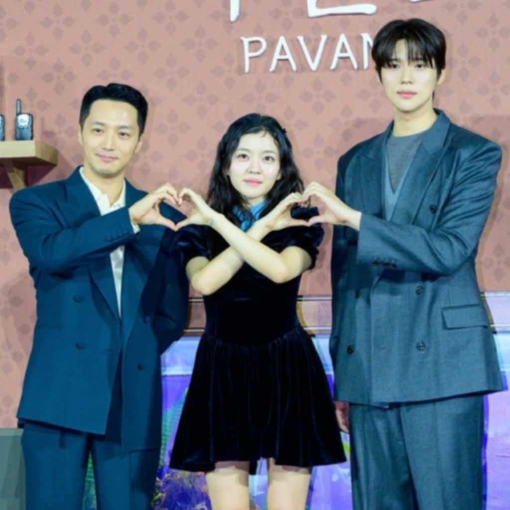 【PHOTO】コ・アソン＆ピョン・ヨハン＆ムン・サンミン、Netflix映画「パヴァーヌ」制作報告会に出席