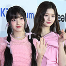 【PHOTO】NMIXX「CIRCLE CHART MUSIC AWARDS」レッドカーペットに登場