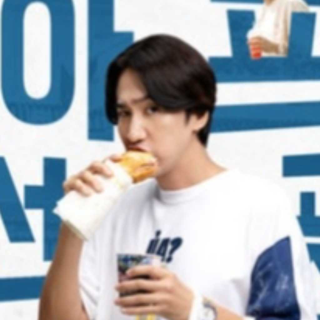 イ・グァンス、見知らぬ土地で疾走！？映画「ひとりぼっちのプリンス」メイン予告公開（動画あり）